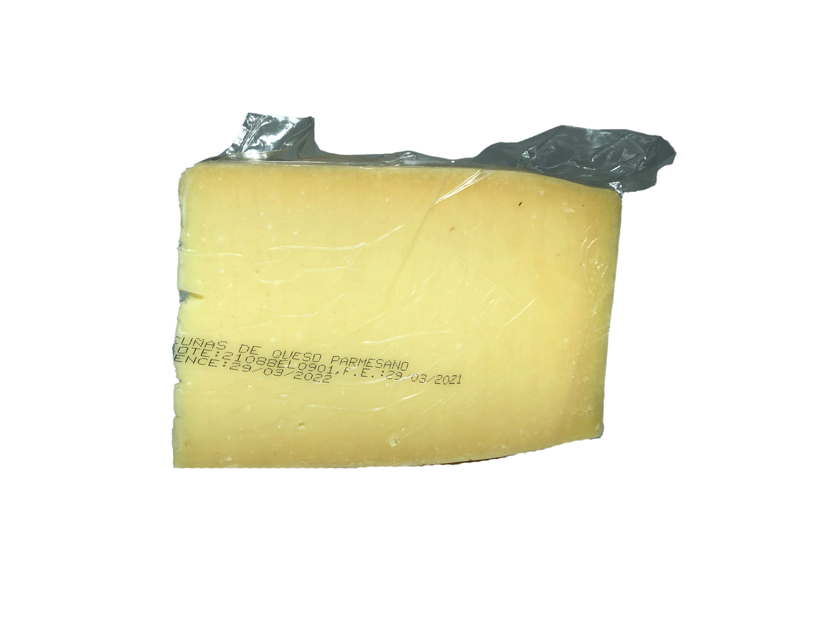 Queso Parmesano Cuña x Peso Variable